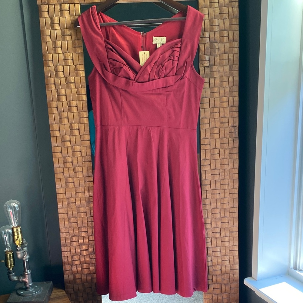 NWT Lindy Bop